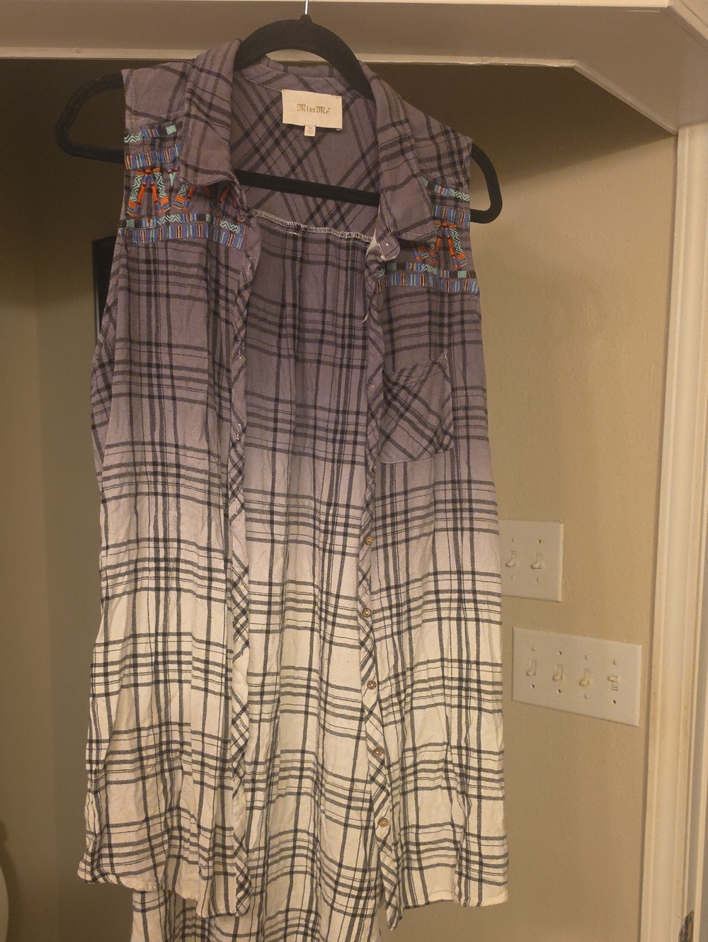 Miss Me Purple and White Plaid Sleeveless Button-Down Shirt